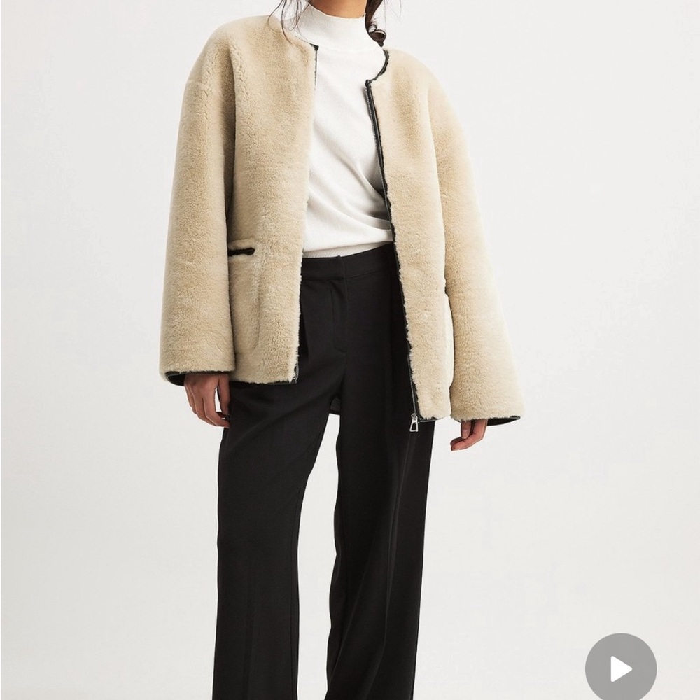 NA-KD BONDED TEDDY JACKET sz 34 SOLD OUT